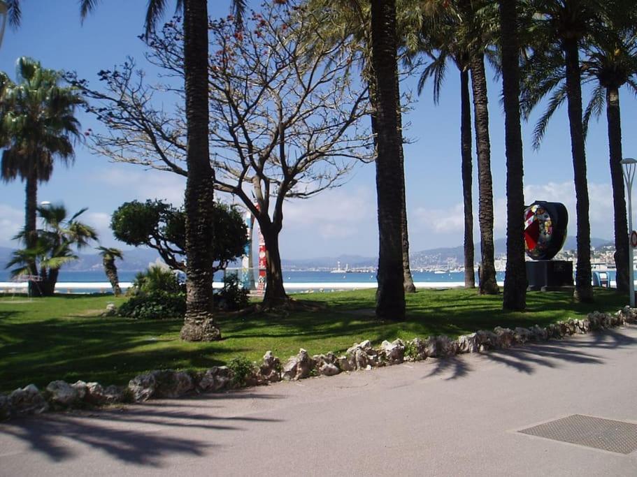 80M2 Dans Parc Classe, Piscine, Calme, 5Mn De Cannes Le Cannet Exterior foto